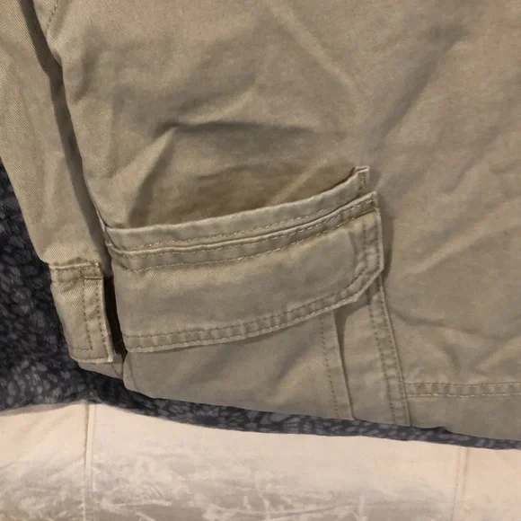 Wrangler Cargo Jeans - Picture 5 of 8